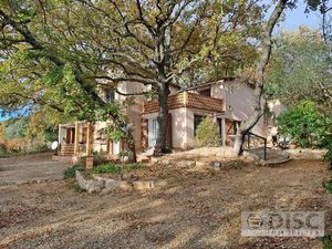 Maison de campagne sur terrain de 6020 m2