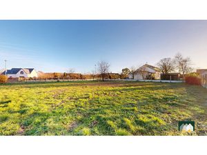 Terrain a batir hors lotissement 769m²