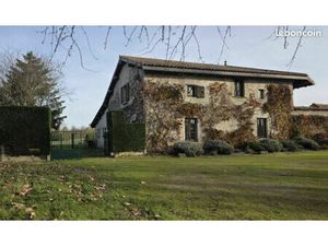 Vente maison 7 pièces 222 m² Ambérieux-en-Dombes (01330)