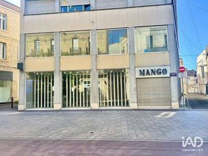 Location Local d'activités 255 m²