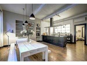 A VENDRE VIEUX NICE COURS SALEYA - 3P - 85 m²