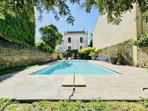 Maison de caractère