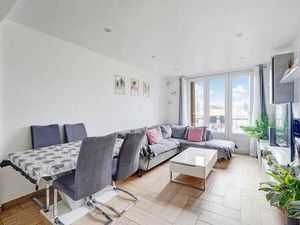 Montreuil Morillon - 4 pièces rénové - 68m² - balcons en dernier étage