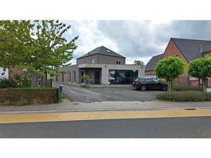 Commercieel te huur in Sint-Laureins