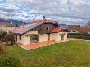 Maison à vendre PREVESSIN MOENS 7 pièce(s) 230m2 990 000€