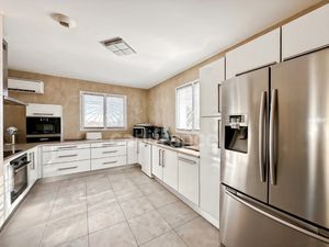 Maison à vendre TRESSERRE 5 pièce(s) 151m2 475 000€