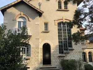 Fontainebleau (77300)