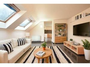 Instapklaar duplexappartement met 3 slaapkamers in Gent!