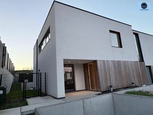 RECENTE NIEUWBOUWWONING MET 3 KAMERS.