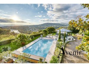 Fontaines-Caluire - Propriété d'exception avec vue panoramique