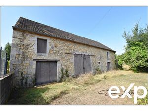 Grange 140 m² à Saint Germain Du Bel Air (Lot)  terrain 2500 m