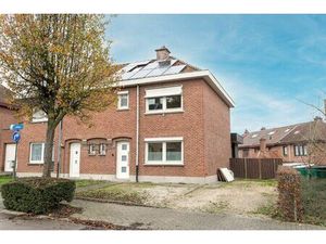 Rustig gelegen halfopen woning met 3 slpks en tuin te Buizingen