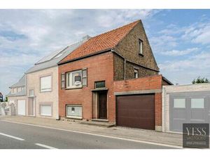 Te renoveren woning met potentieel aan de vaart!