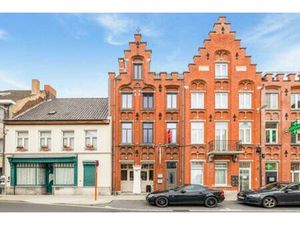 Gebouw gemengd gebruik te koop in Torhout