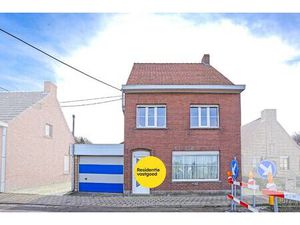 Alleenstaande woning met veel potentieel op 655m² te Houthulst.