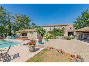 Villa de luxe à vendre à Uzès : 1 475 000€ | 331m²