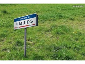 Terrain 1 800 m² Muids