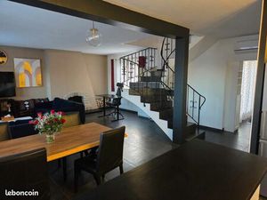 Duplex 130m2 + Grand garage + cave