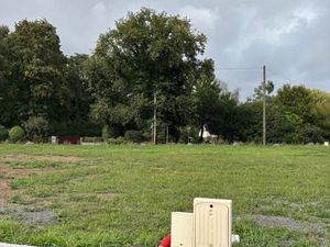 Terrain 631 m² Hopital Camfrout