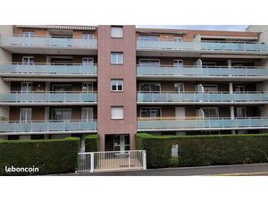 Studio 1 pièce 26 m²