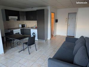 Appartement T1 à louer à Viry + place de parking