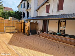 Chambre étudiante dans résidence de 8 chambres