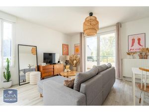 Appartement à vendre 3 pièces 62 m² - Saint-Cyr-sur-Loire (37) - 272 000€