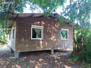Jolie Maison en Bois