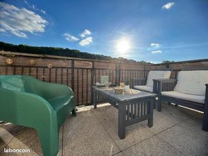 Beau T2 1er étage 43 m² avec terrasse dans résidence de 2012