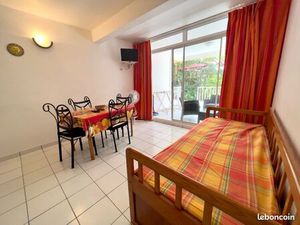 Appartement meublé rez-de-jardin - Résidence sécurisée