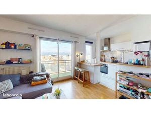 Studio 1 pièce 26 m²