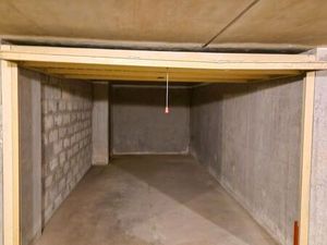 Loue Garage 69005 Point du Jour