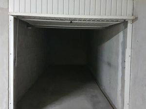 Box fermé - résidence sécurisée - centre-ville