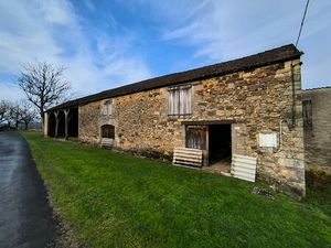 Vente grange 1 pièce  666.00m²  Saint