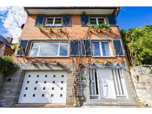 Huis te koop in Dinant met 4 slaapkamers