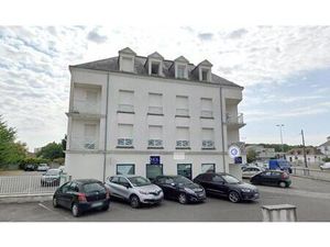 T3 A CHAMBRAY LES TOURS