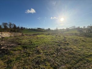 TERRAIN 1214 M2 ECUISSES