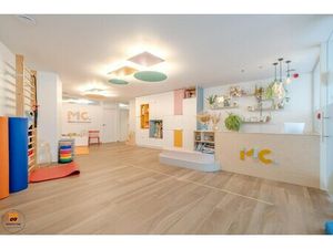 Commercieel te koop in Evergem