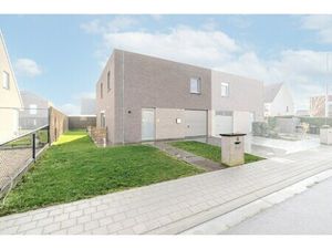 Huis te koop in Waregem met 3 slaapkamers