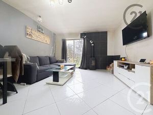 Maison à vendre - 2 pièces - 58 22 m2 - Chenoise - 77 - ILE-DE-FRANCE