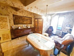 Maison De Village T5 Avec Cour Et Atelier