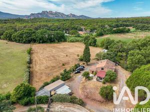 Vente Maison Piscine à Roquebrune-sur-Argens (83380) : à vendre Piscine / 138m² Roquebrune