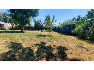 Achat Terrain 641m² VILLEVEQUE 49140
