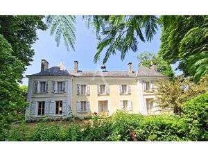 Achat Maison 8 pièces 208m² DOUE LA FONTAINE 49700