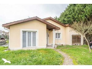 Vente maison 5 pièces 105 m² Saint-Aubin-de-Médoc (33160)