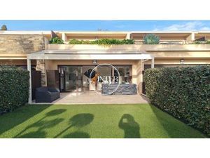 LES ISSAMBRES BEAU T3 AVEC JARDINET