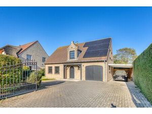 Huis te koop in Knokke-Heist met 4 slaapkamers