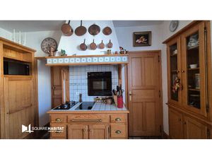 Maison Jallais 8 pièce(s) 206 m2