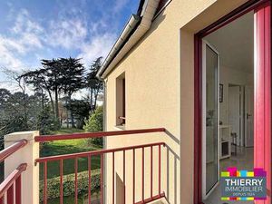 Vente Appartement 2 pièces à Dinard Gare-La Saudrais-La Vicomte (35800) : à vendre 2 pièce