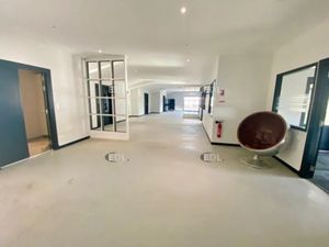 Bâtiment indépendant avec prestations de qualité